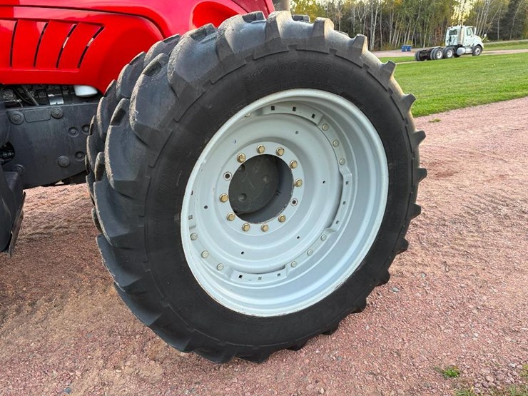 massey-ferguson-8670-image-15