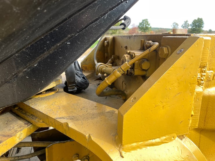 deere-440b-image-28