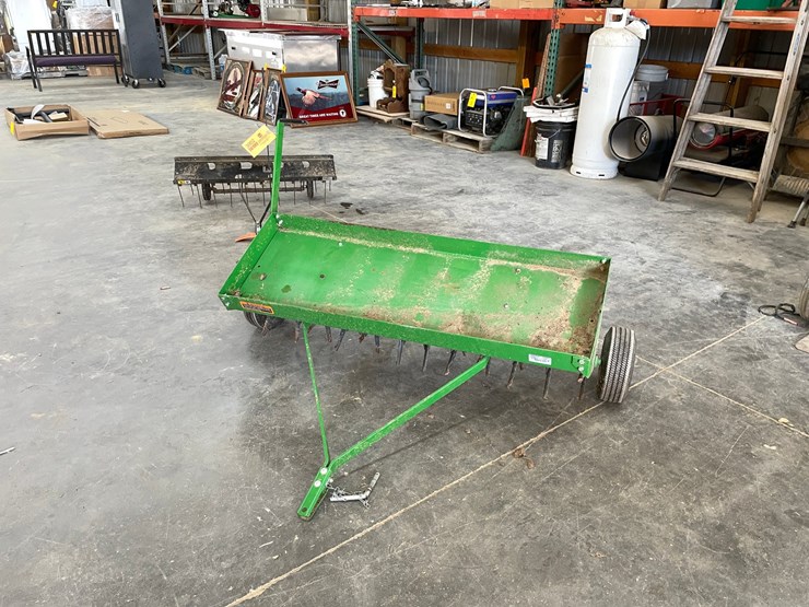 #3002-•-john-deere-yard-dethatcher-image-1