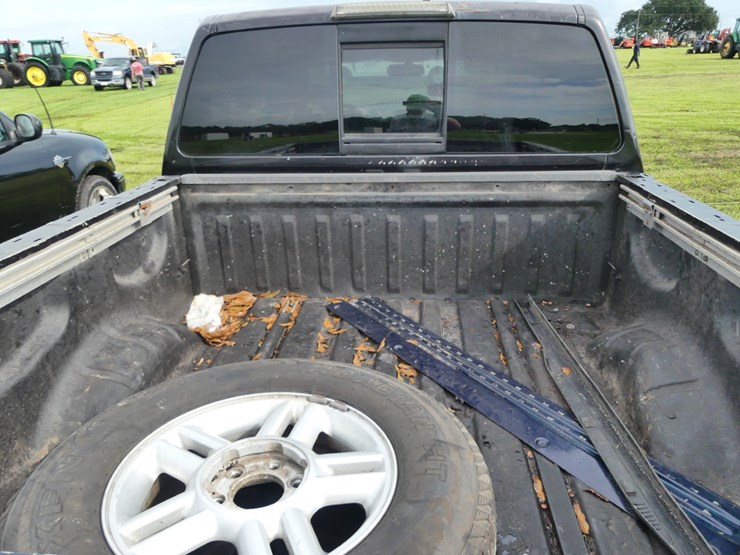 2004-nissan-titan-image-5