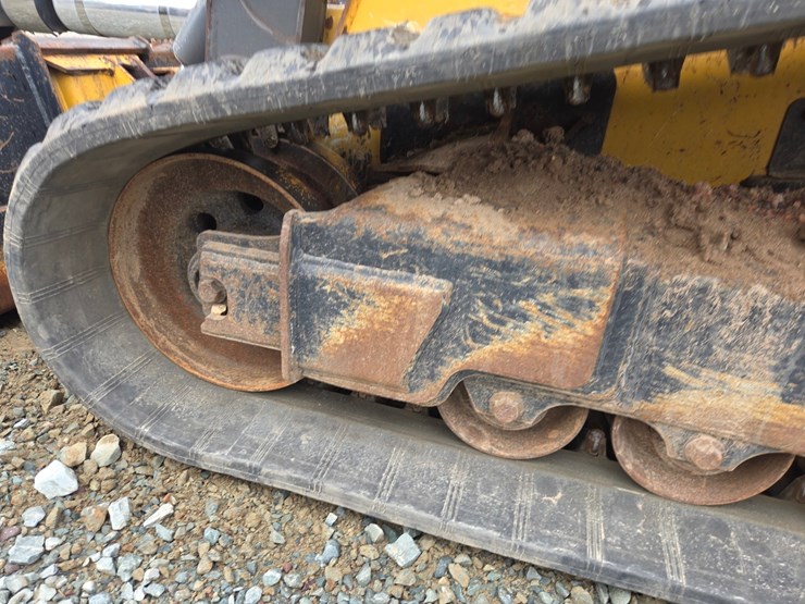 deere-333g-image-55