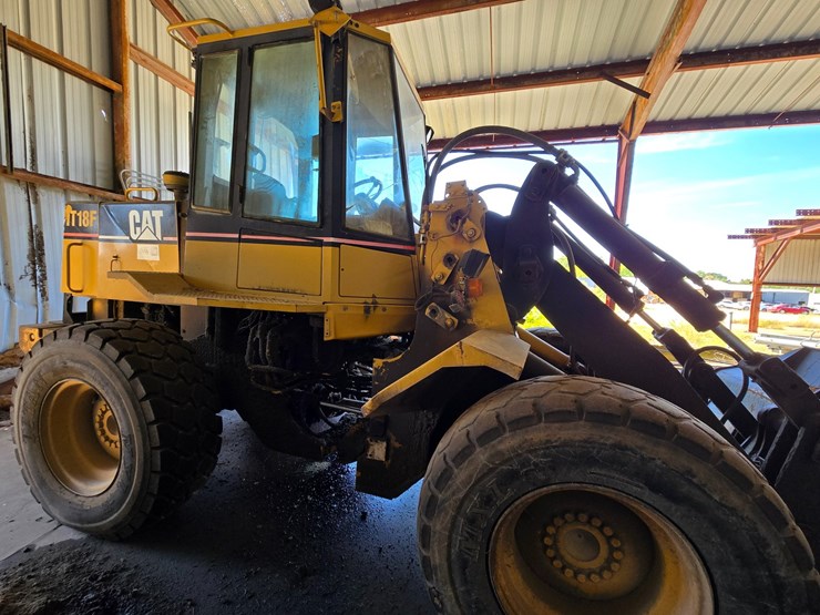 caterpillar-it18f-image-9