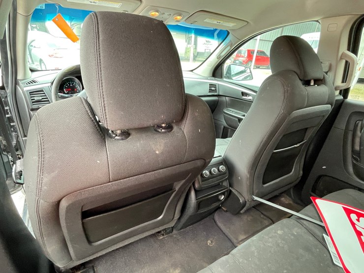 #2768-•-2001-toyota-camry-(title-in-delay)-image-137