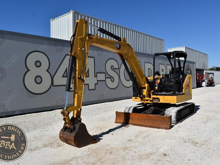 2021-caterpillar-306cr-image-15
