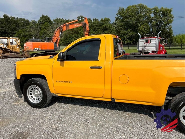 2017-chevrolet-silverado-1500-image-16