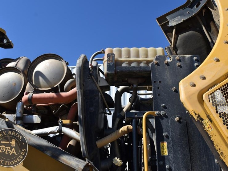 2019-caterpillar-972m-image-47