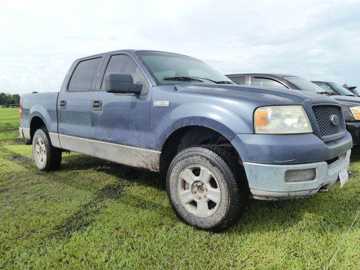 2004-ford-f150-xlt-image-1