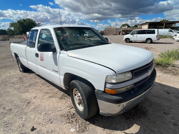 1999-chevrolet-silverado-2500-image-23
