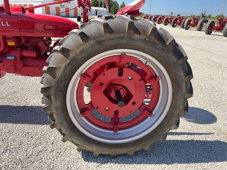 farmall-super-h-image-15