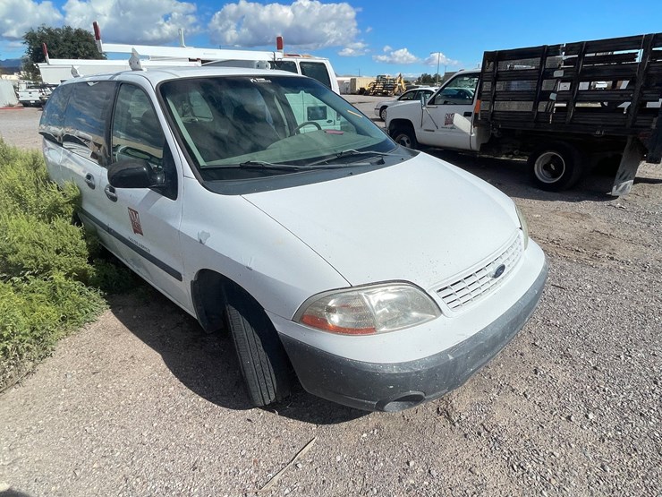 #2774-•-2001-ford-aerostar-van-(has-nm-title)(offsite-at-nmsu)-image-15