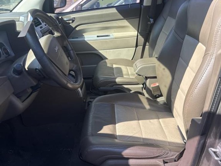 2008-jeep-compass-limited-image-13