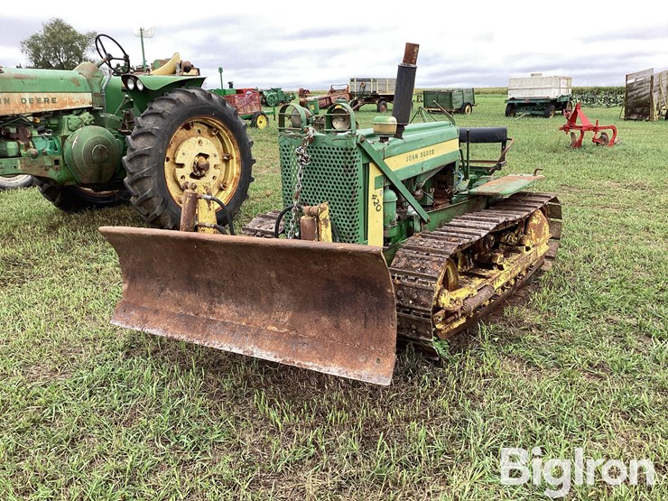 1958-john-deere-420-image-1