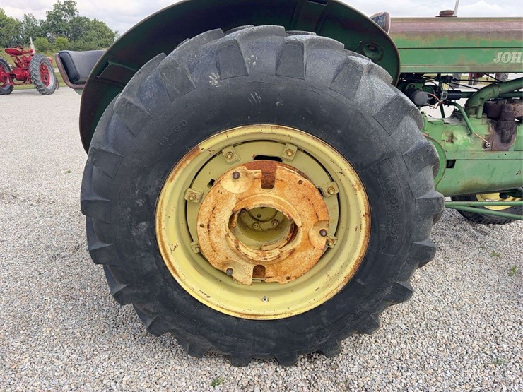 1954-john-deere-60-image-32