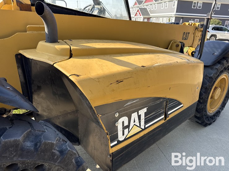 2006-caterpillar-th360b-image-11