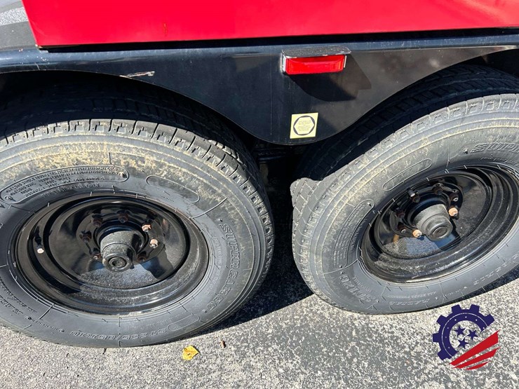 2009-sewer-equipment-co.-of-america-747-fr2000-jetter-trailer-image-31