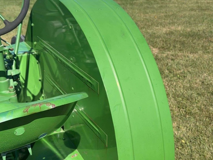john-deere-b-image-29