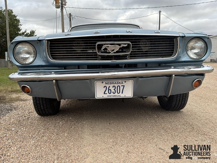 1966-ford-mustang-2-door-hardtop-coupe-image-11