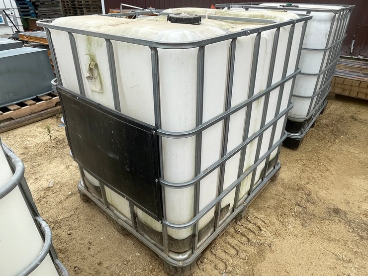#3042-•-caged-poly-water-totes-image-4