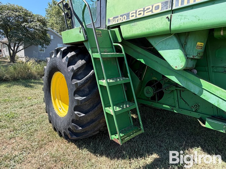 1982-john-deere-6620-image-16