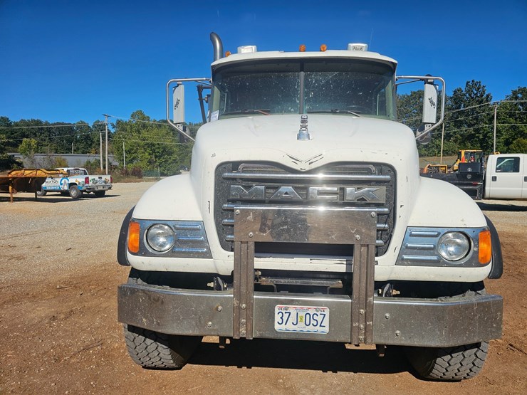 2007-mack-cl713-image-27