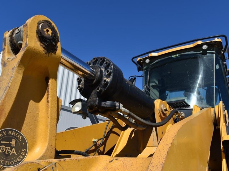 2019-caterpillar-972m-image-27