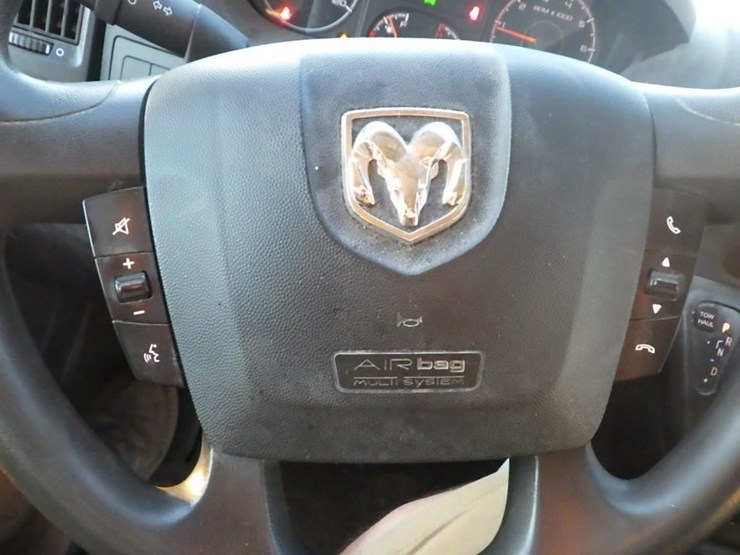 2021-dodge-3500-image-29