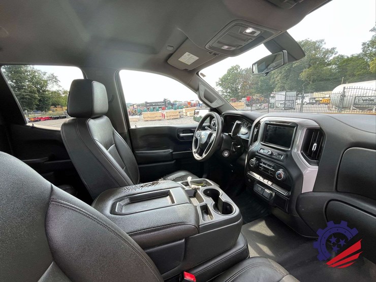 2019-chevrolet-silverado-1500-image-48
