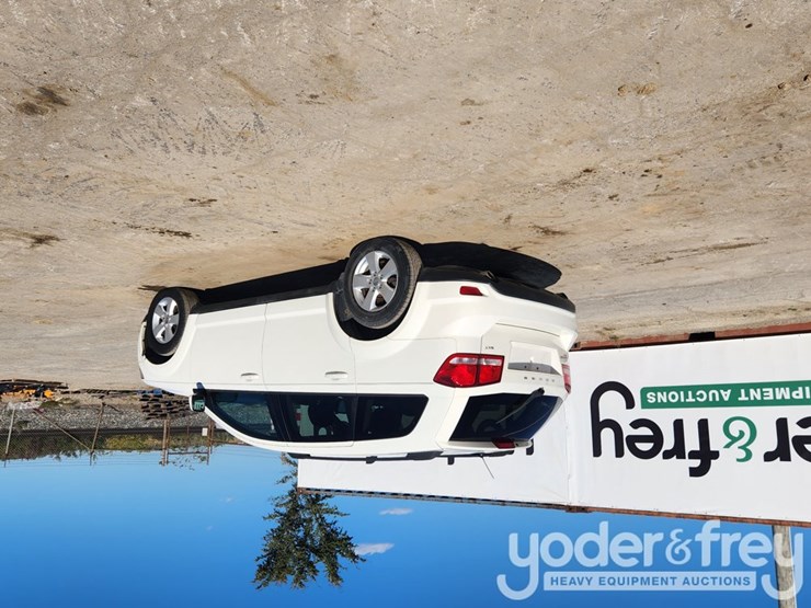 2012-dodge-journey-image-15