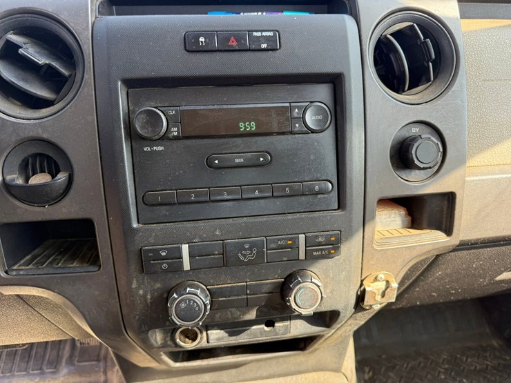 2010-ford-f150-image-52