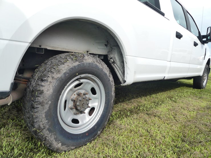 2017-ford-f250-xl-image-6