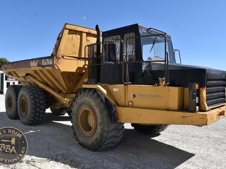 1994-caterpillar-d300d-image-11
