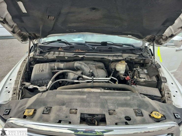 2014-dodge-1500-image-9
