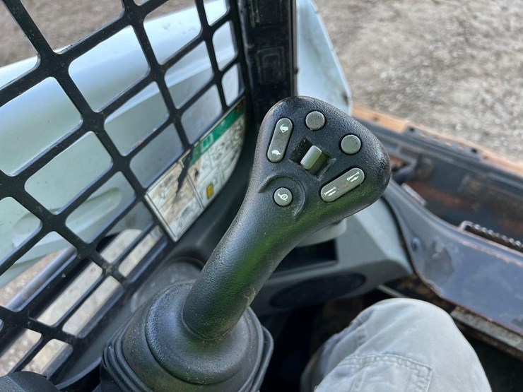 2024-bobcat-s510-image-21