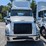 2017-volvo-vnl-t/a-day-cab,-volvo-engine-d13-425-h.p.,-odometer-reading-(miles)-823485,-volvo-i-image-4