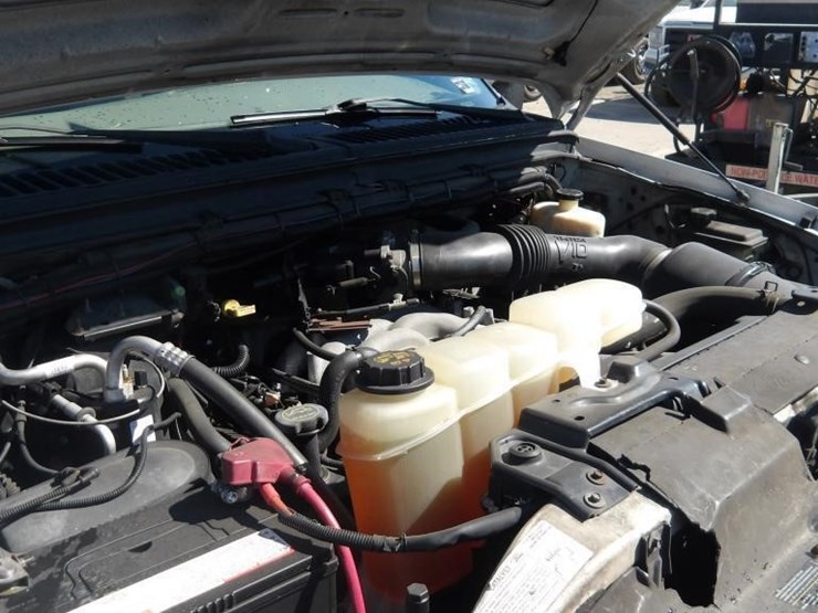 2004-ford-f450-image-10