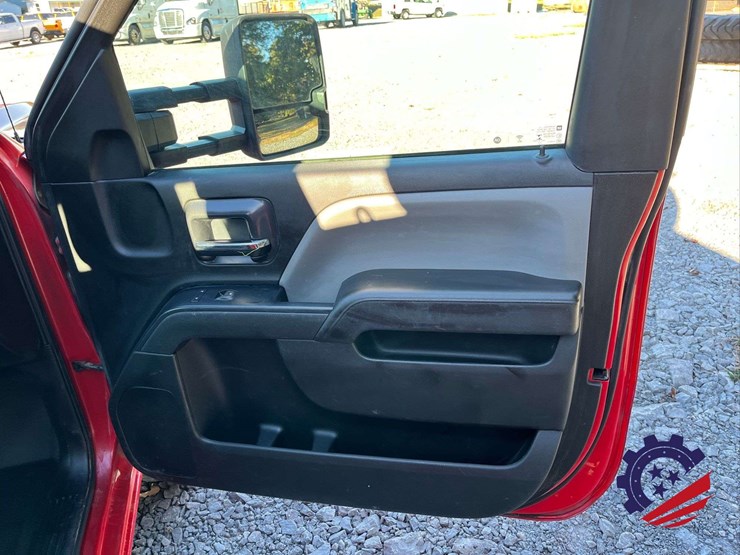 2019-gmc-sierra-3500-image-75