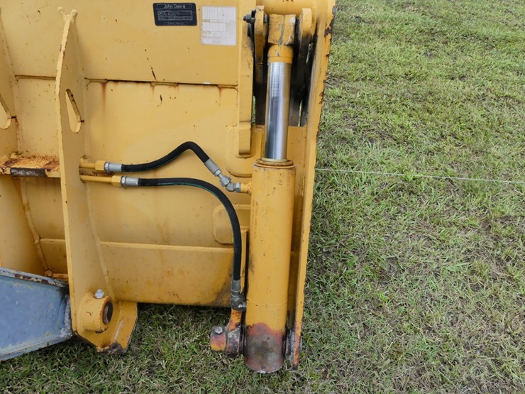 2015-deere-410l-image-20