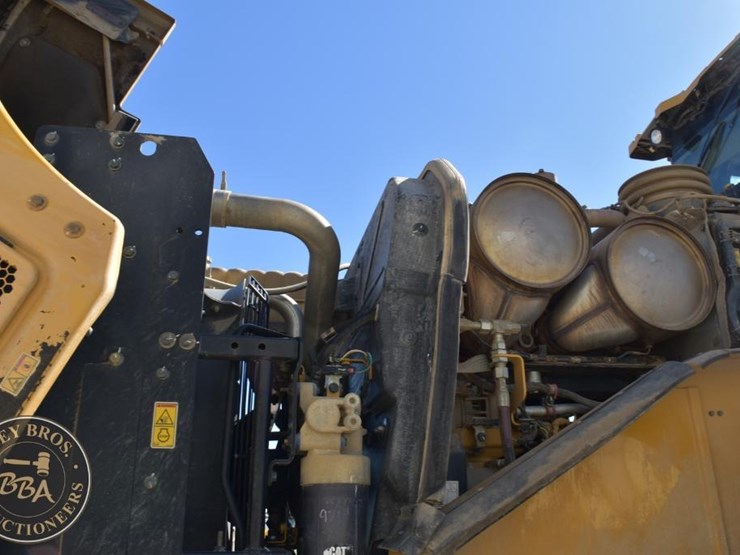 2019-caterpillar-972m-image-52