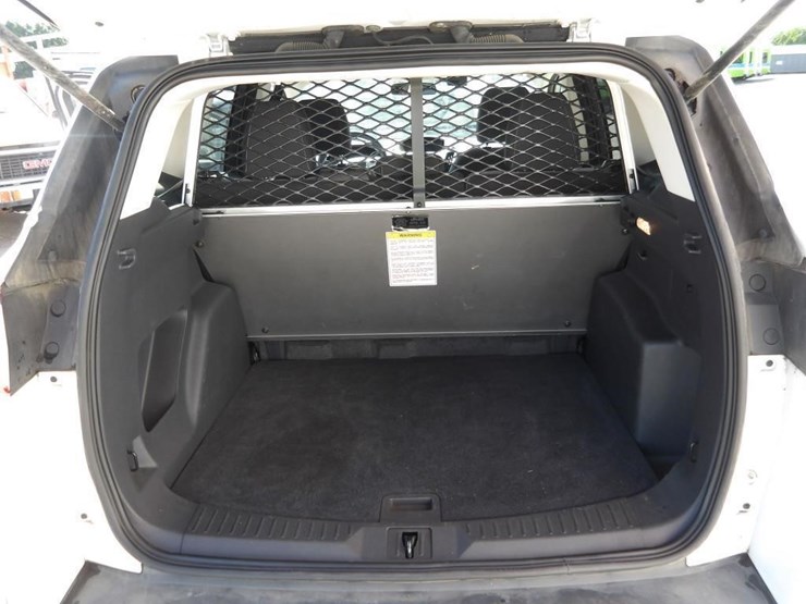 2015-ford-escape-se-image-13