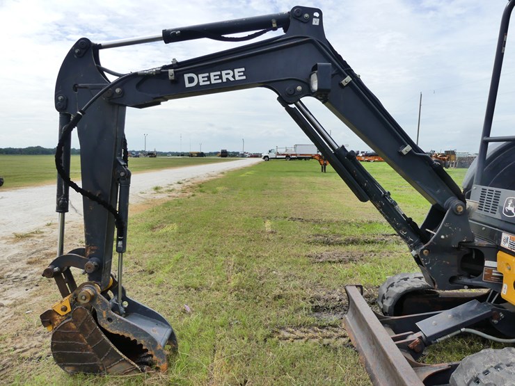 deere-26g-image-10
