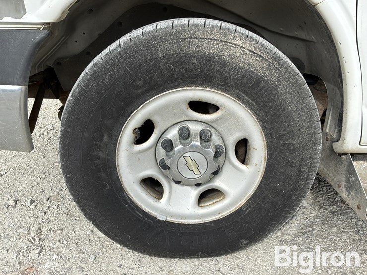 2009-chevrolet-express-g3500-image-20