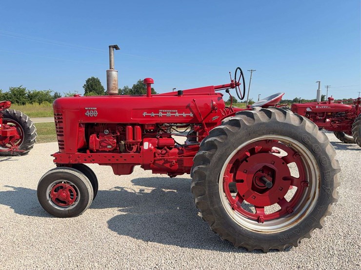 farmall-400-diesel-image-2