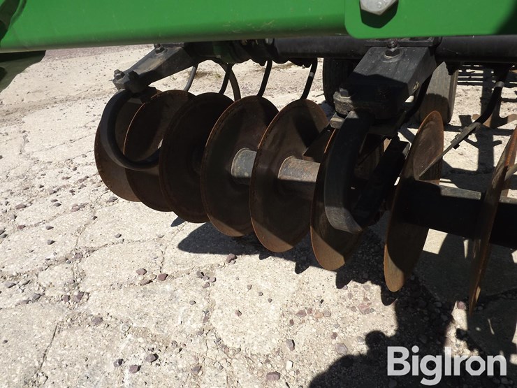 2013-john-deere-2310-image-20