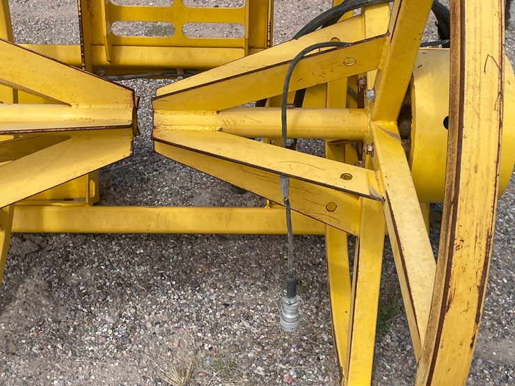 #4642-•-rol-mor-grain-bag-roller-implement-image-29