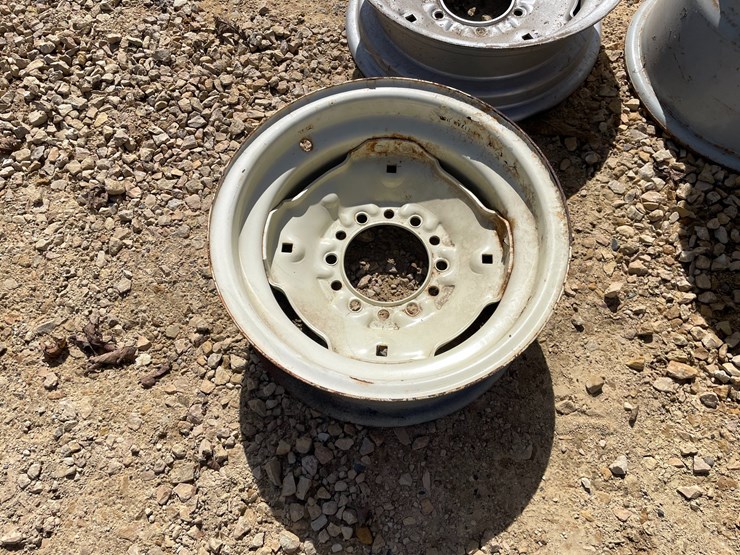 #3025-•-misc.-implement-rims-and-truck-spacer-rings-image-19
