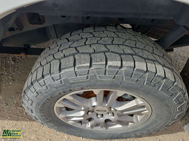 2019-ford-f150-image-10