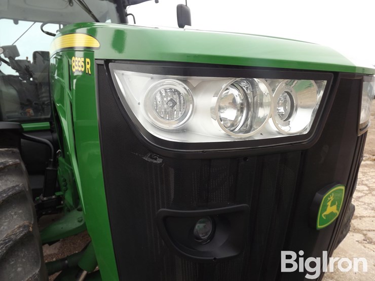2012-john-deere-8335r-image-13