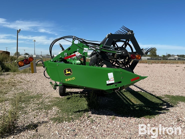 2021-john-deere-530d-image-4