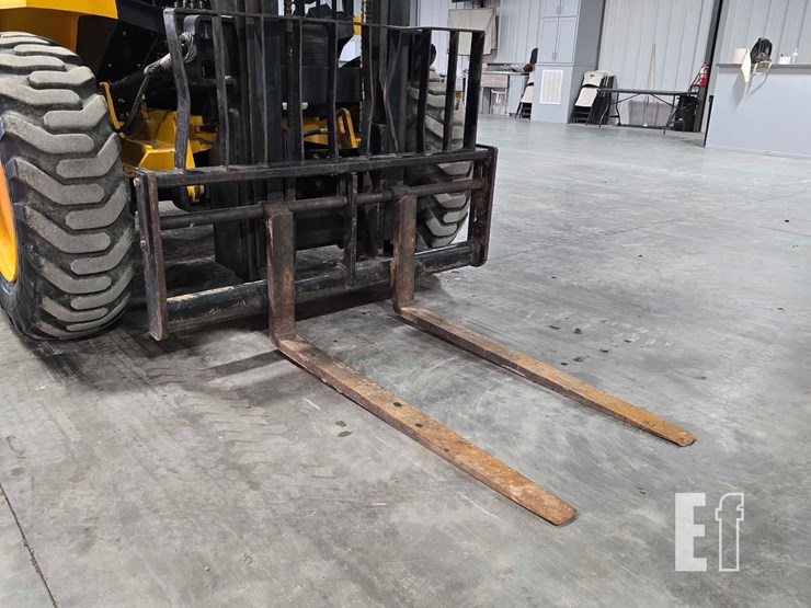 2020-jcb-930-image-10