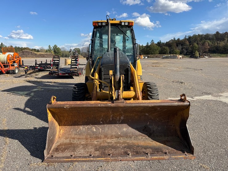caterpillar-420e-image-6
